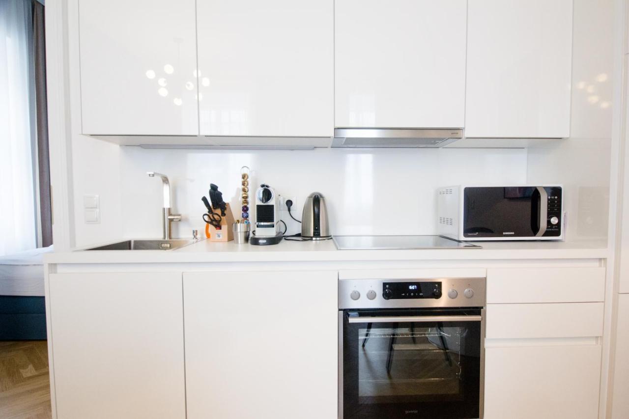 Studio Apartments Opera - Mai'S Apartments เวียนนา ภายนอก รูปภาพ