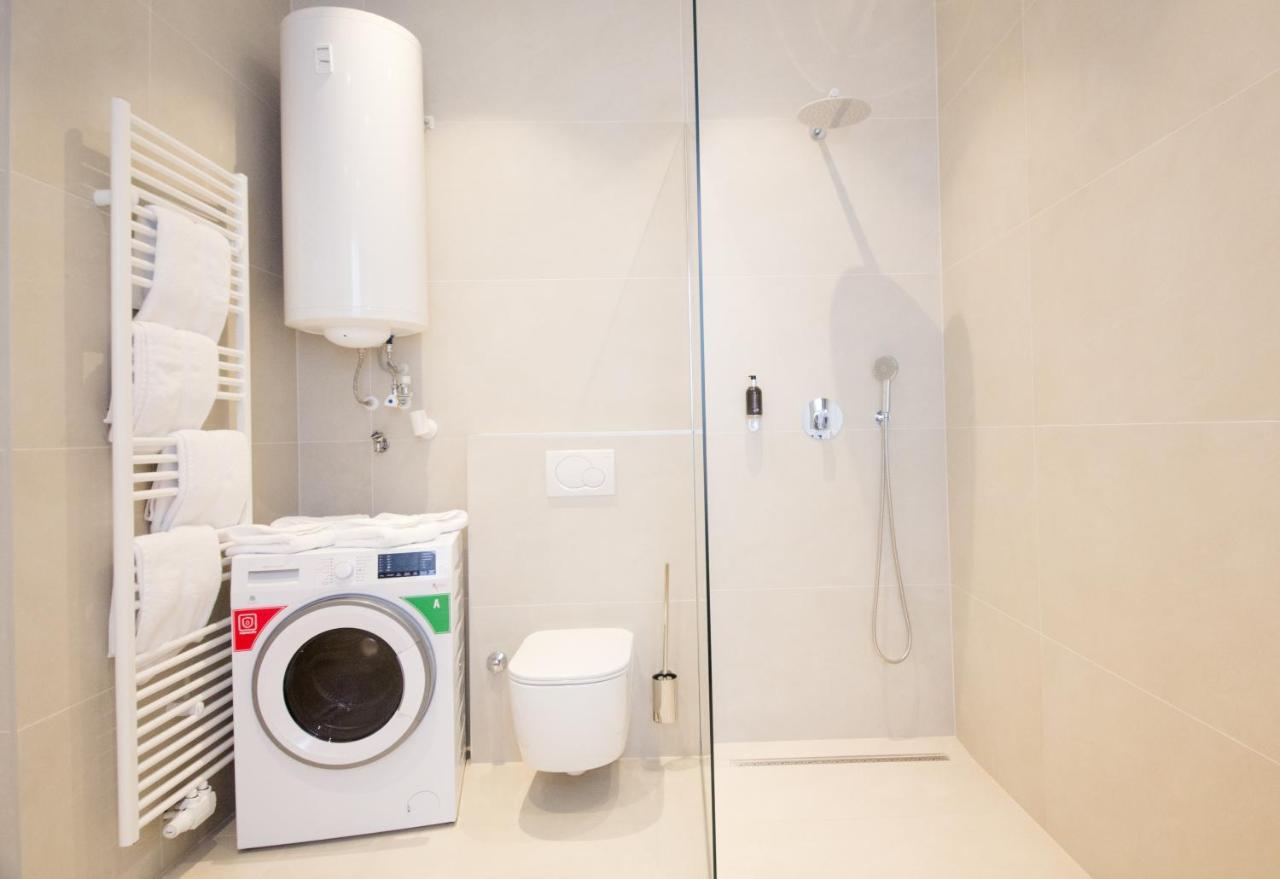 Studio Apartments Opera - Mai'S Apartments เวียนนา ภายนอก รูปภาพ