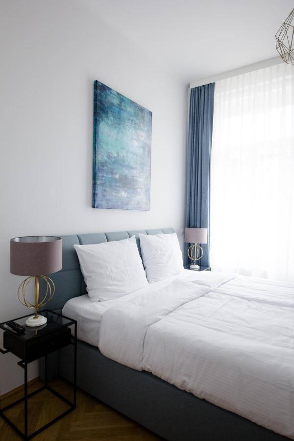 Studio Apartments Opera - Mai'S Apartments เวียนนา ภายนอก รูปภาพ