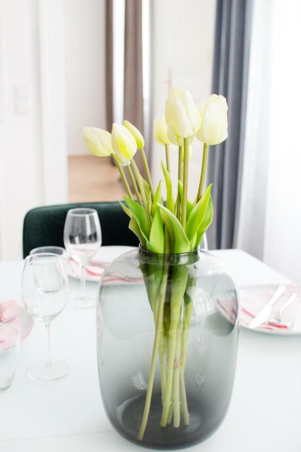Studio Apartments Opera - Mai'S Apartments เวียนนา ภายนอก รูปภาพ