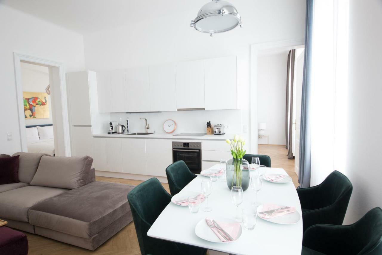 Studio Apartments Opera - Mai'S Apartments เวียนนา ภายนอก รูปภาพ