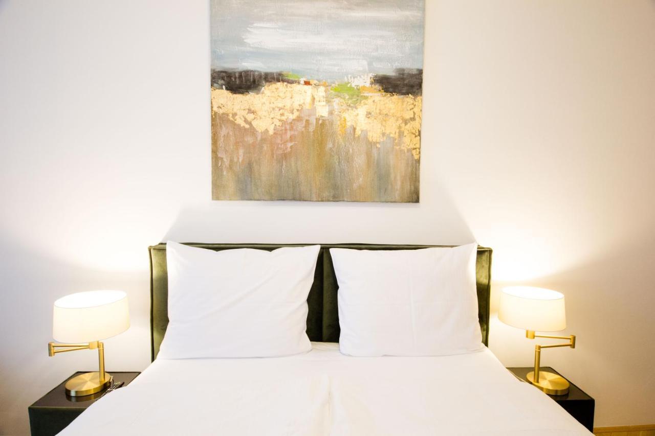 Studio Apartments Opera - Mai'S Apartments เวียนนา ภายนอก รูปภาพ
