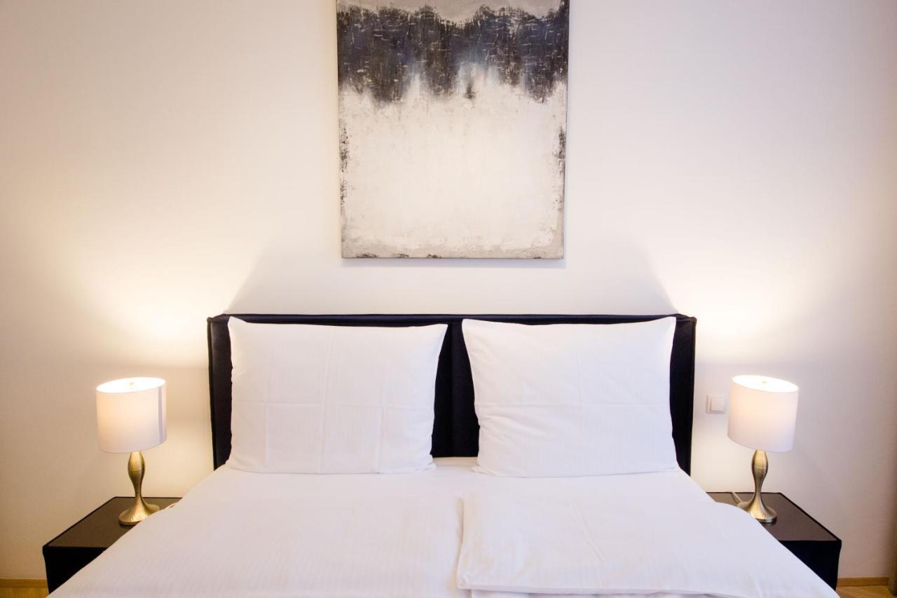 Studio Apartments Opera - Mai'S Apartments เวียนนา ภายนอก รูปภาพ